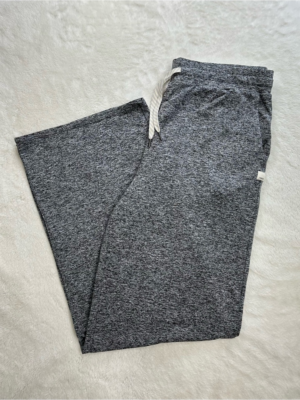 Vuori Halo Essential Wideleg Pants Heather Grey Size L